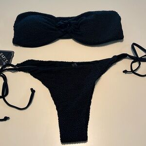 Women’s strapless bikini